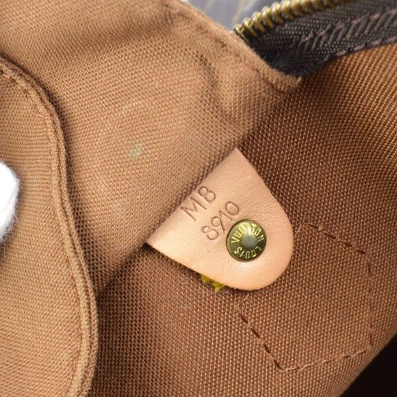 Louis Vuitton Monogram Speedy 40 Duffle Handbag - Picture 8 of 10